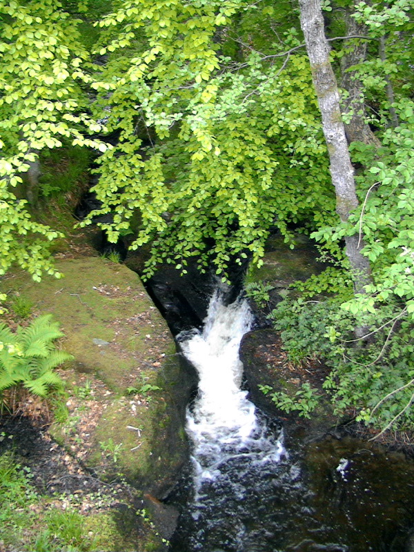 Killin Water 2