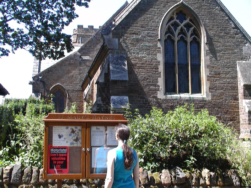 St Mary's, Haynes