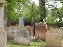 Sue and Joy - Alloway Kirk Churchyard